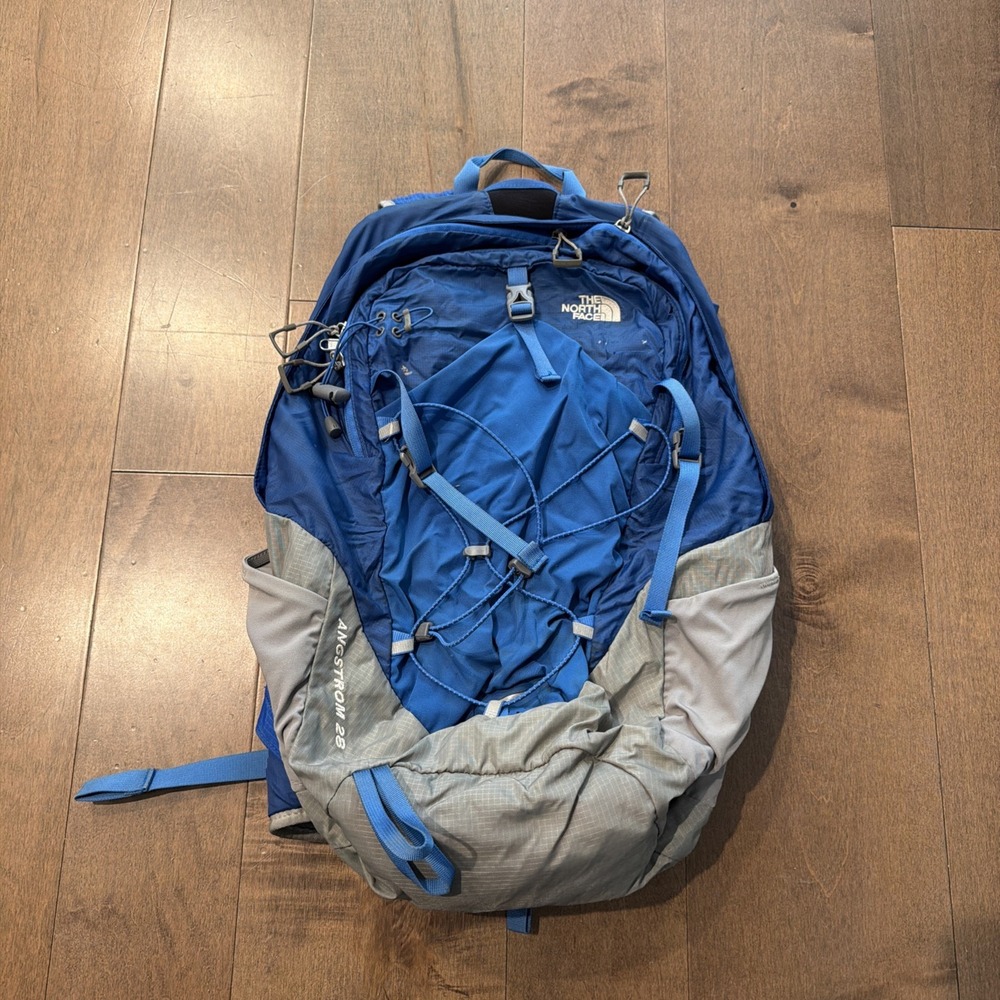 The North Face Angstrom 28L Hiking Backpack Blue Daypack Technical Pack